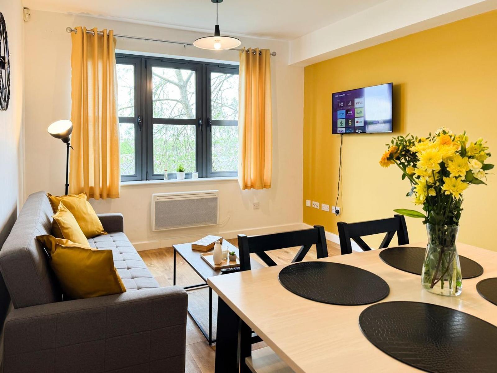 Apartamento Vibrant Cosy 2 Bedroom *